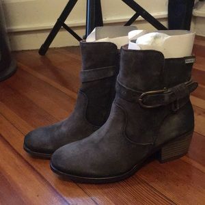 Women’s Pikolinos Boots